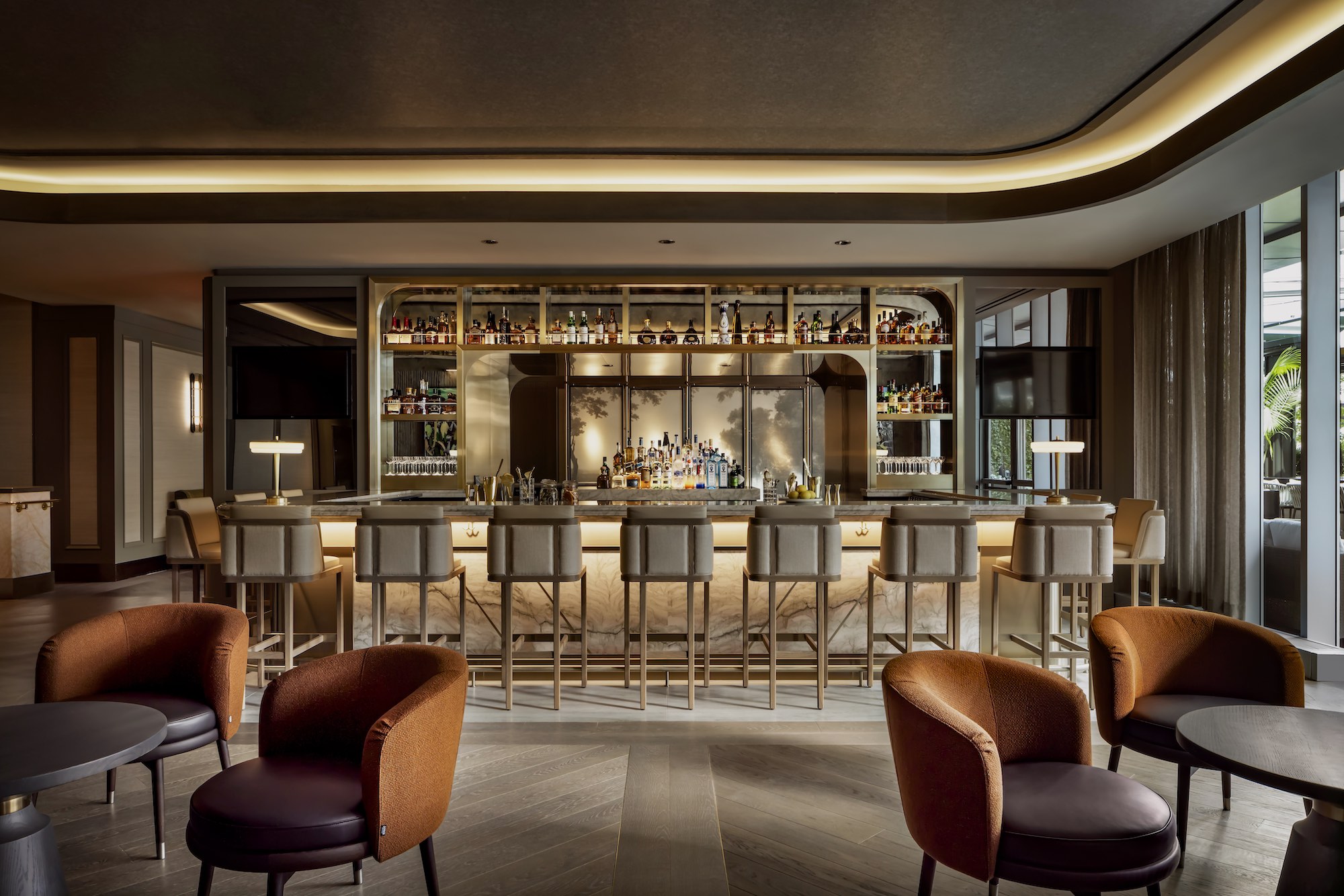 EPOCH Bar & Kitchen Terrace Toronto Ritz-Carlton Restaurant Dining Room
